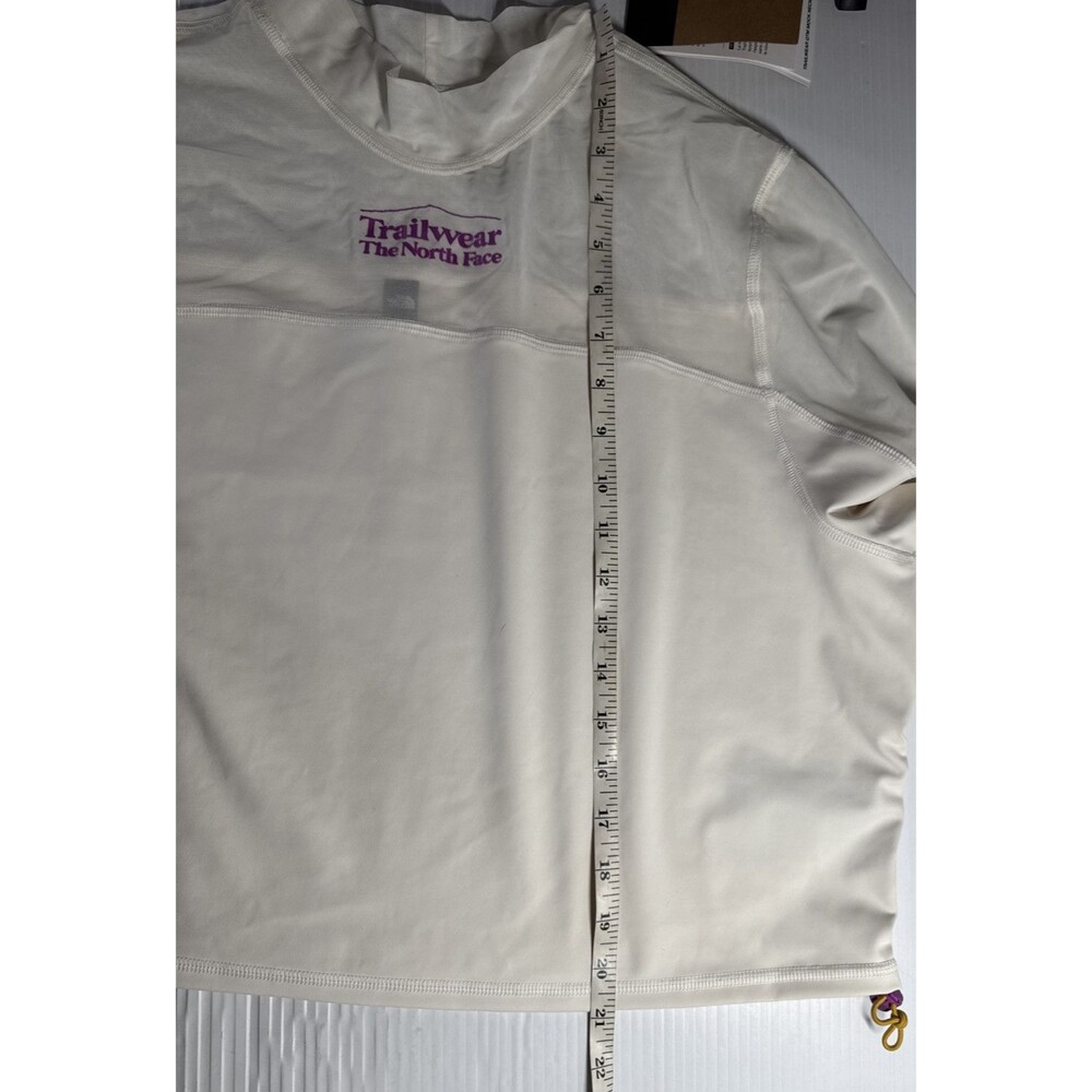 The North Face Women’s Trailwear QTM Mock Neck Sheer Long Sleeve Shirt White XXL - Picture 13 of 13